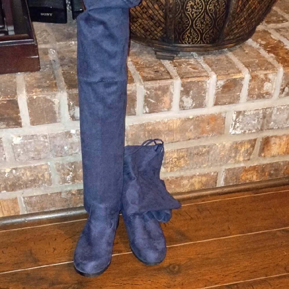 Unisa Knee Length Boots